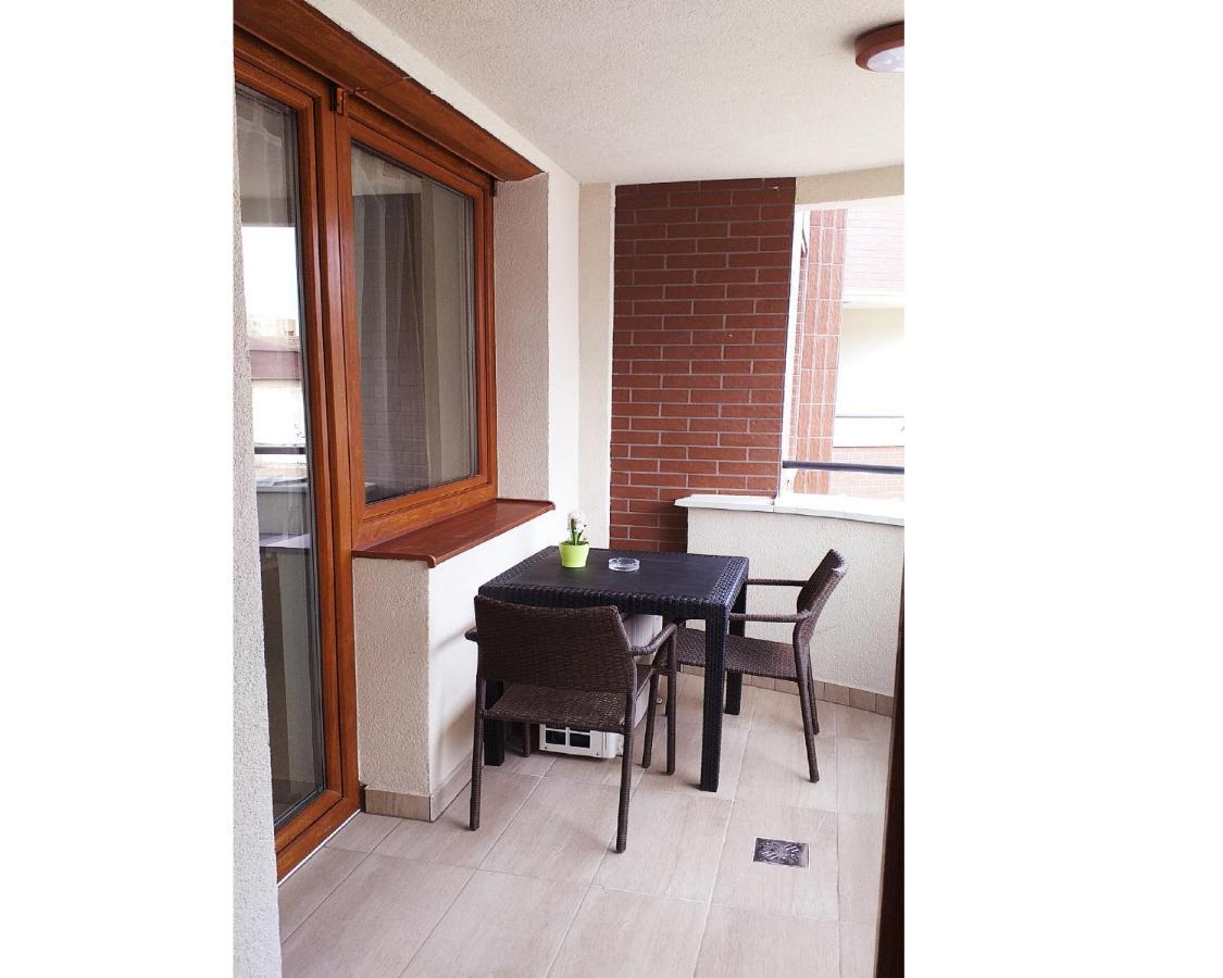 Hatvan Corner Apartments Дебрецен Экстерьер фото